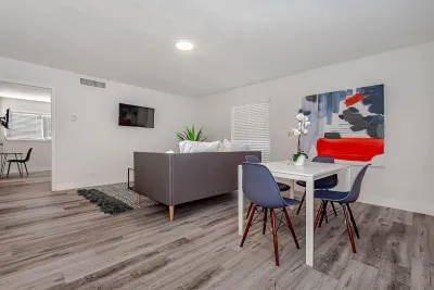 Beach Walk Deerfield